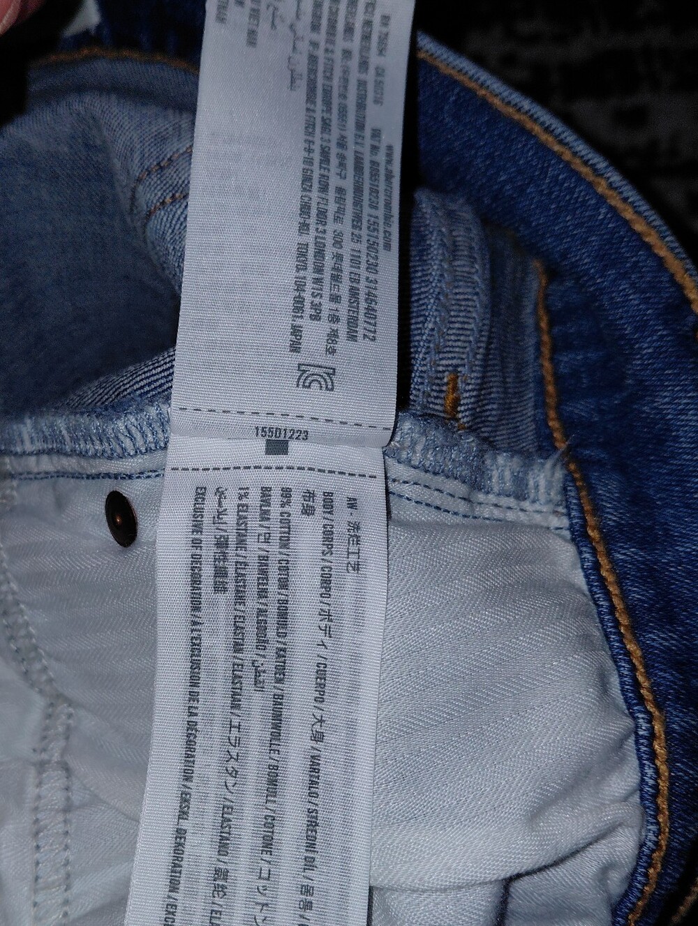 Abercrombie & Fitch Curve Love Ultra High Rise Ankle Straight Jeans Size 28 CC - Picture 7 of 12